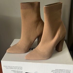 Aldo Nicholetta Sock Booties